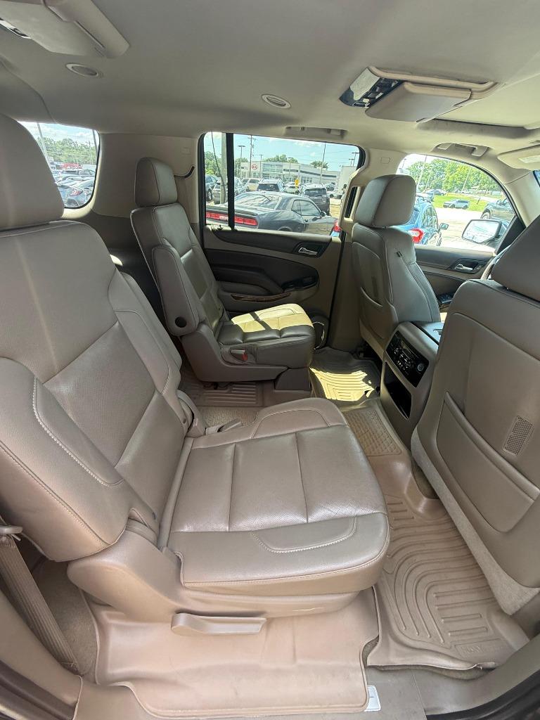 2016 Chevrolet Suburban - $21,990