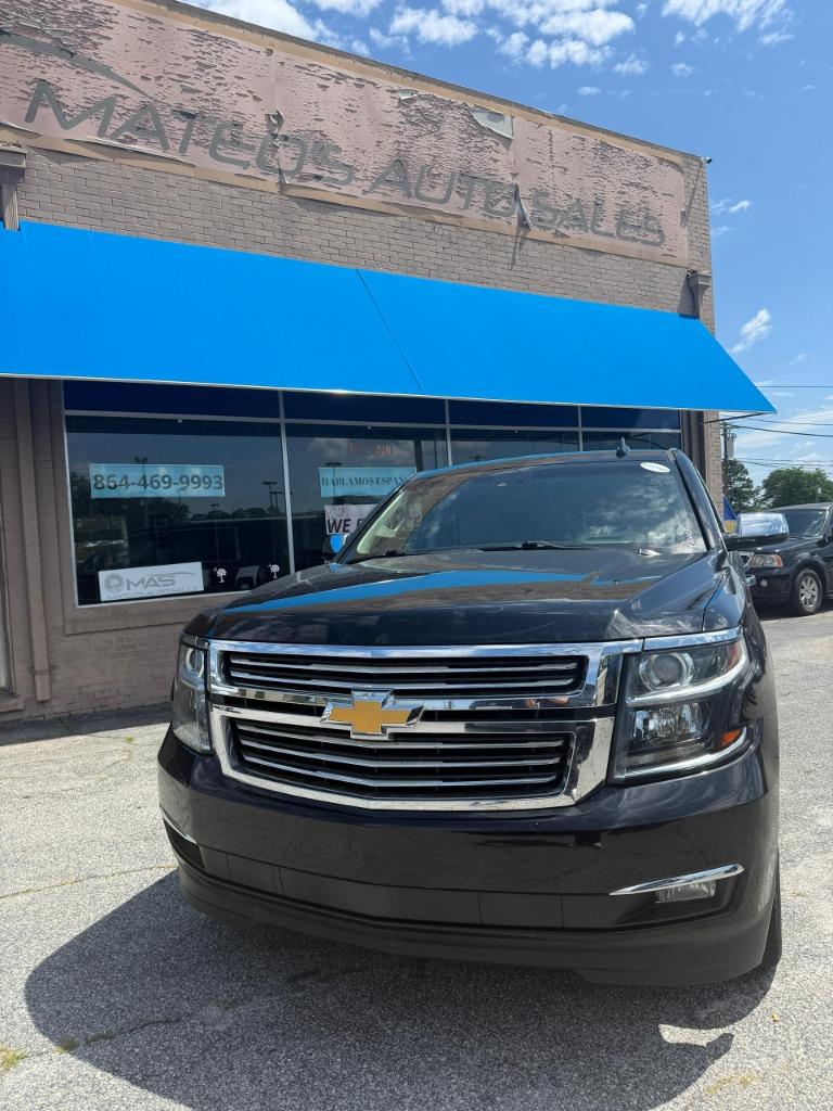 2016 Chevrolet Suburban - $21,990