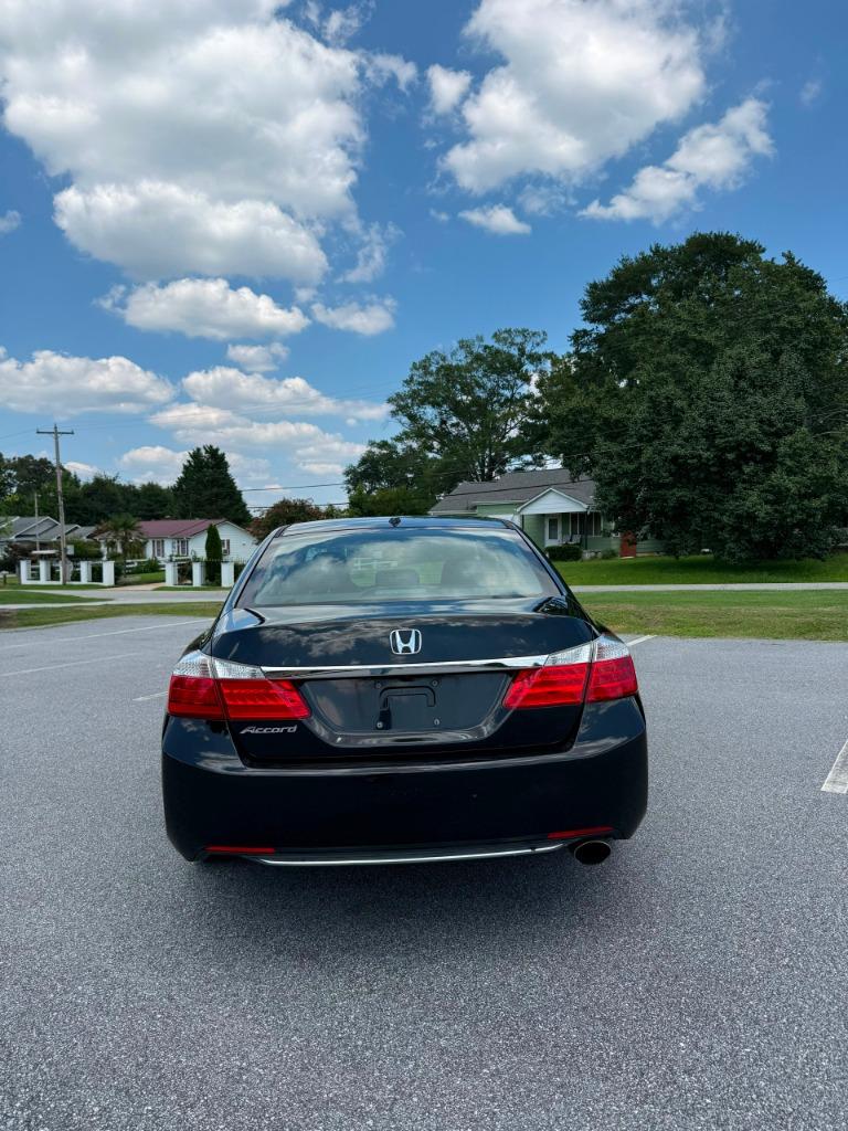 2015 Honda Accord - $13,750