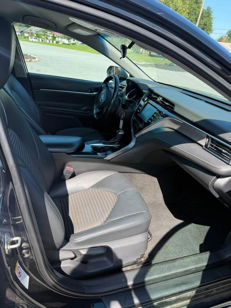 2018 Toyota Camry - $15,900