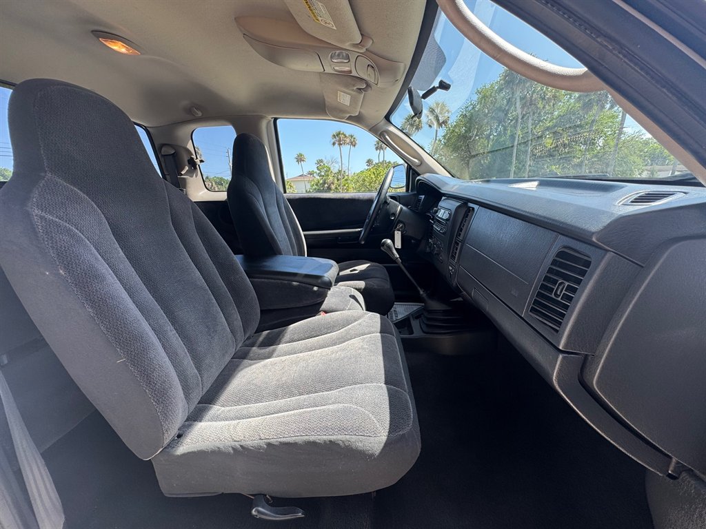 2002 Dodge Dakota Sport photo