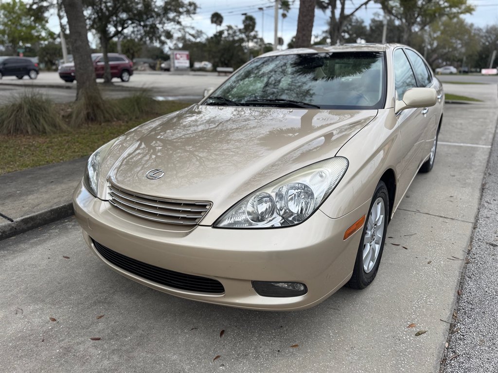 2004 Lexus ES 330 photo
