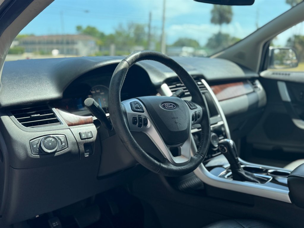 2013 Ford Edge Limited photo