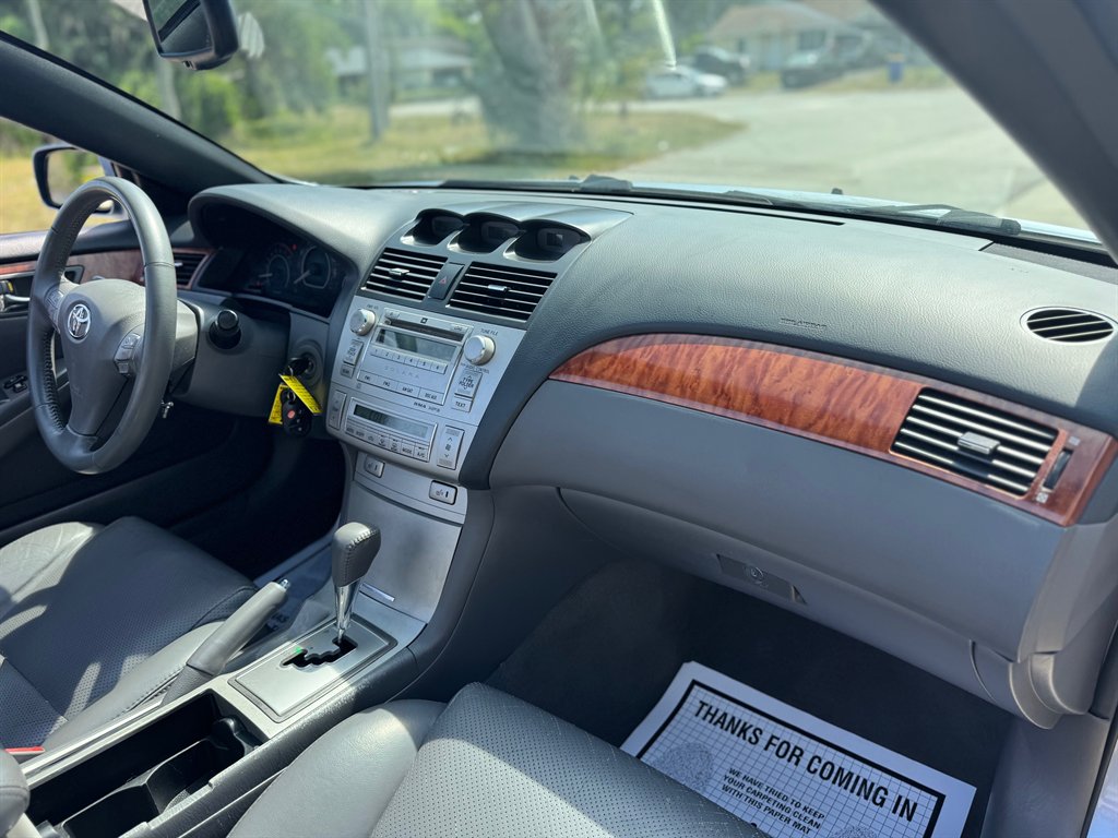 2007 Toyota Camry Solara SE V6 photo
