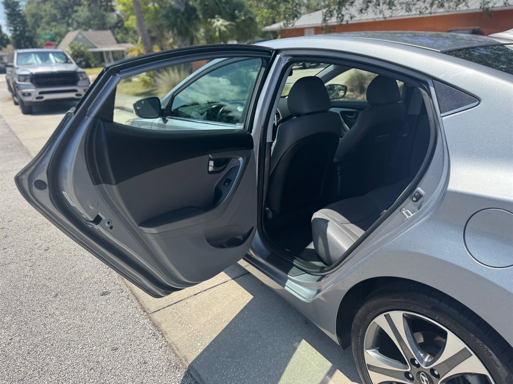 2014 Hyundai Elantra Sport photo