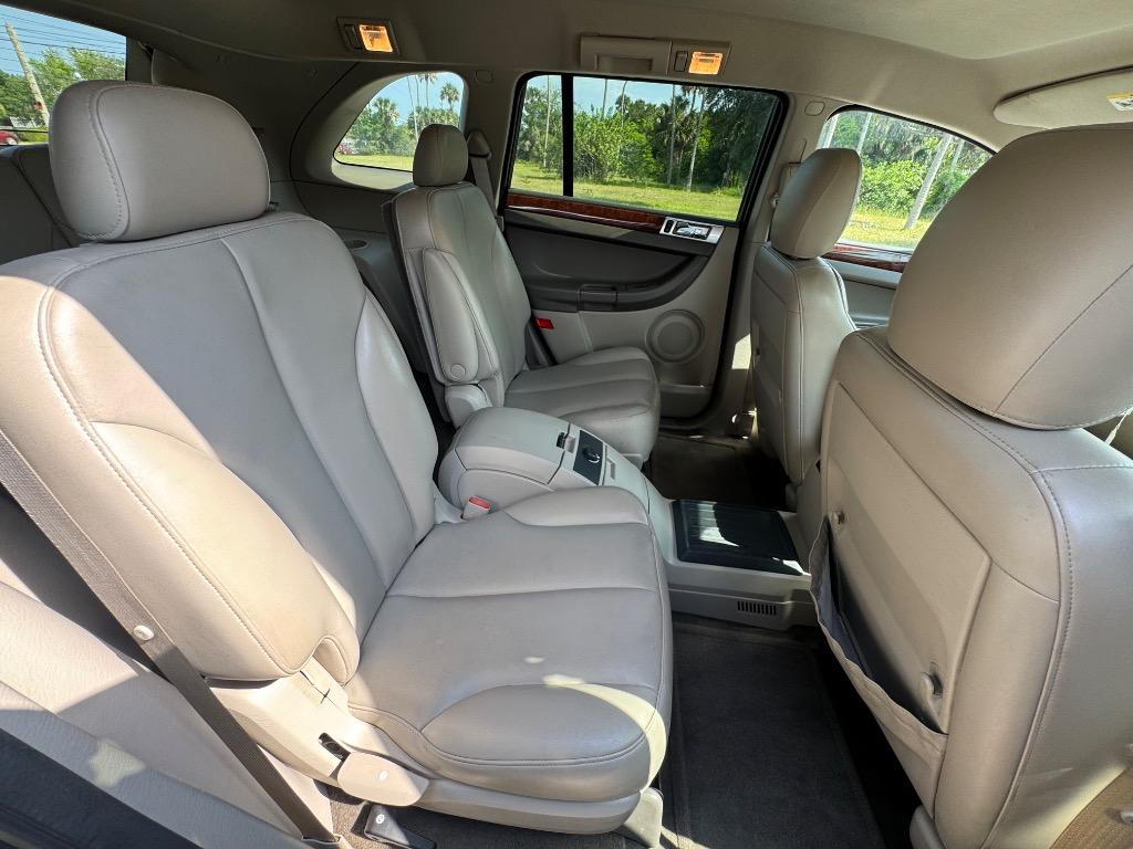 2006 Chrysler Pacifica Touring photo
