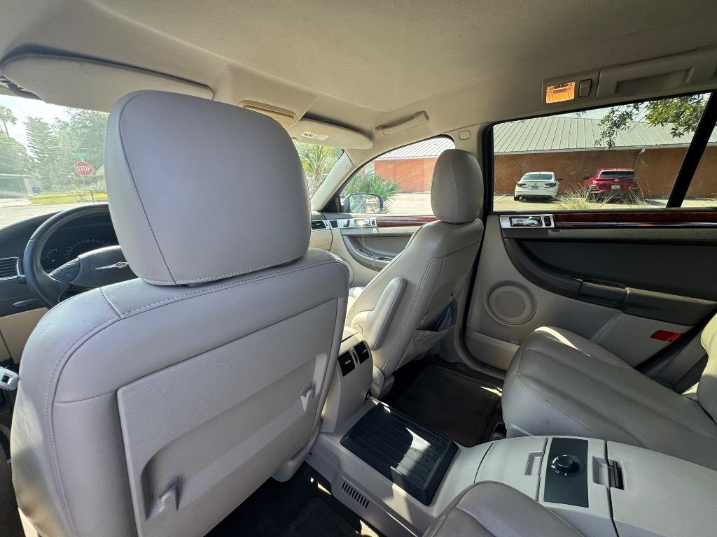 2006 Chrysler Pacifica Touring photo