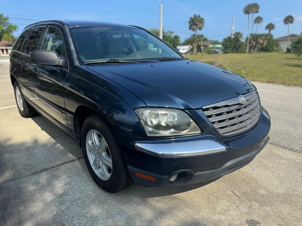 2006 Chrysler Pacifica Touring photo