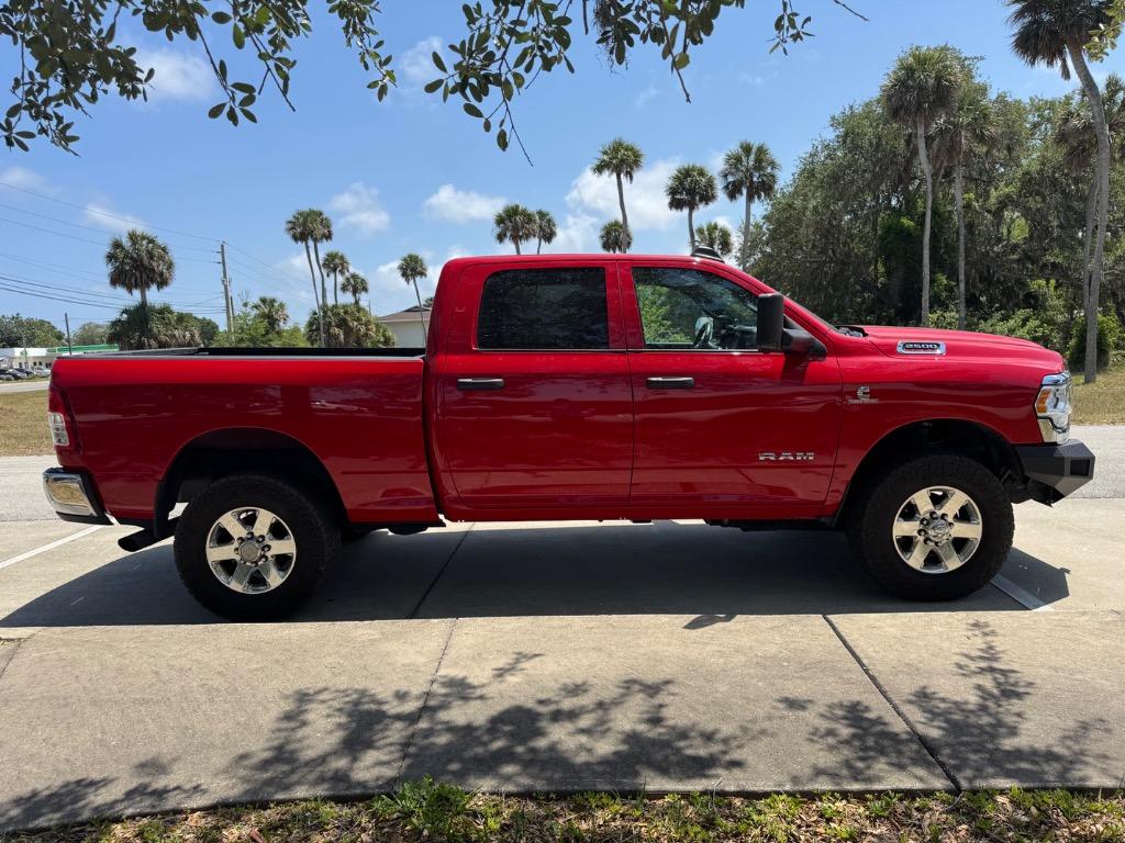 2022 RAM 2500 Tradesman photo