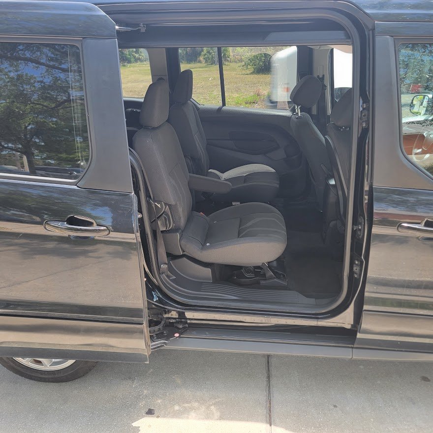 2016 Ford Transit Connect XLT photo