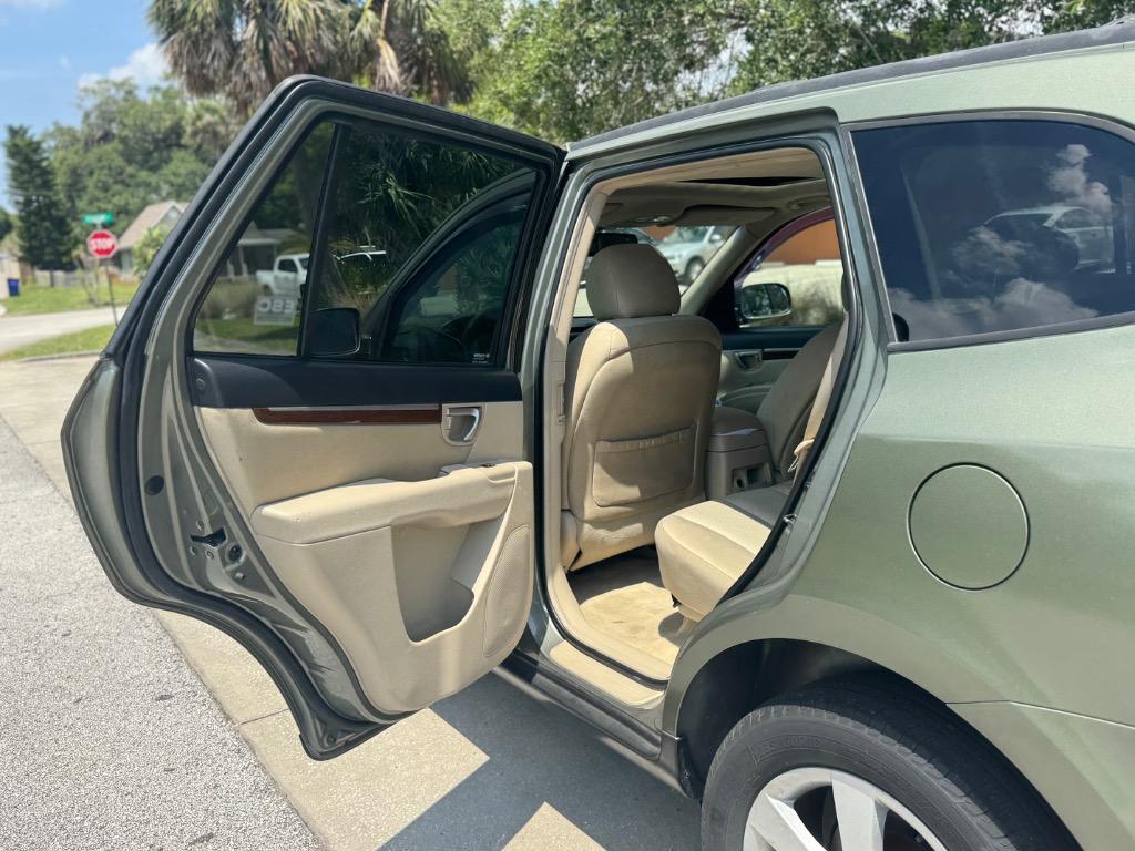 2007 Hyundai Santa Fe SE photo