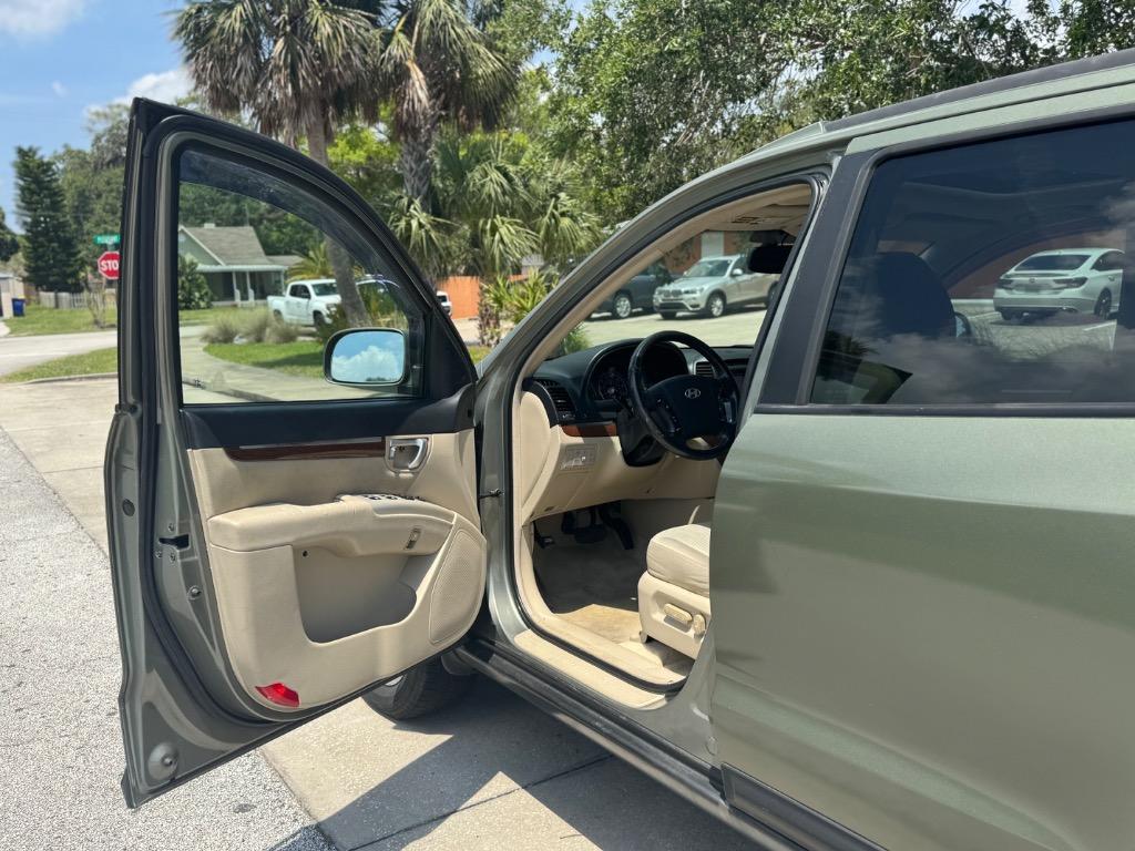 2007 Hyundai Santa Fe SE photo