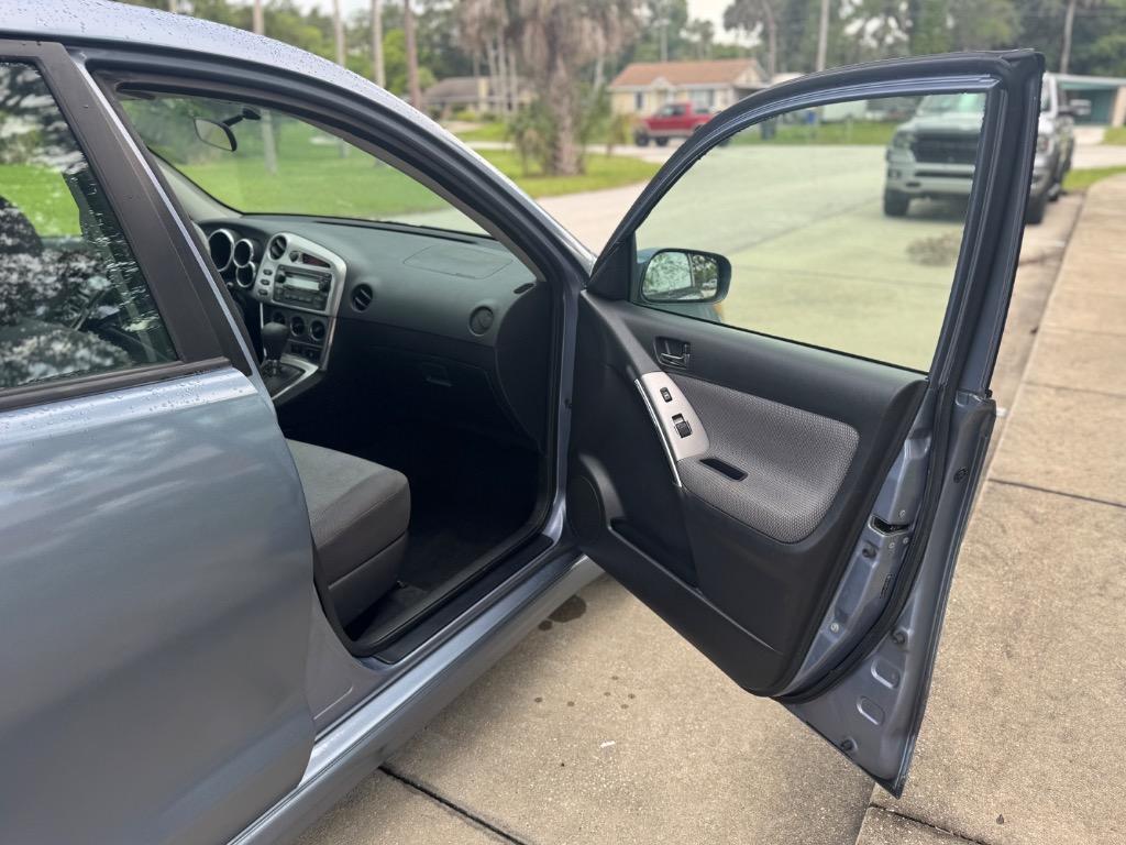 2005 Toyota Matrix photo