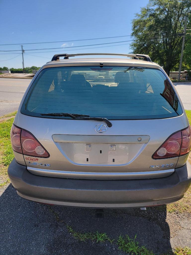 2000 Lexus RX 300 photo