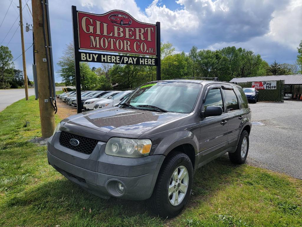2005 Ford Escape XLT photo