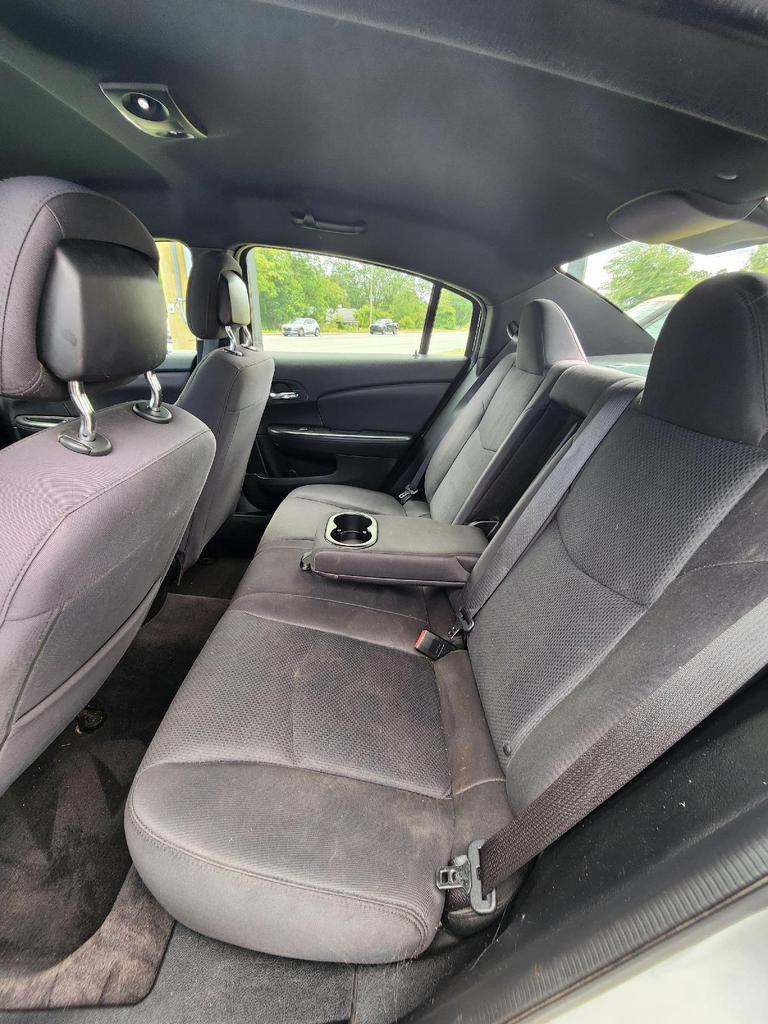 2013 Chrysler 200 Touring photo