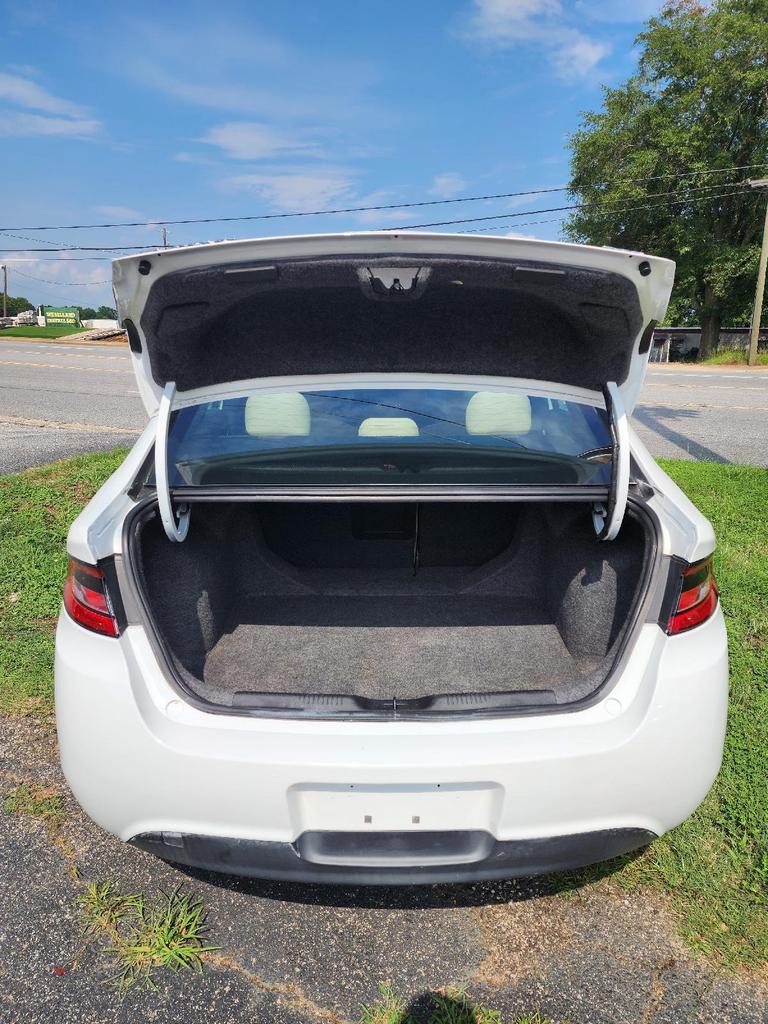 2016 Dodge Dart SXT photo