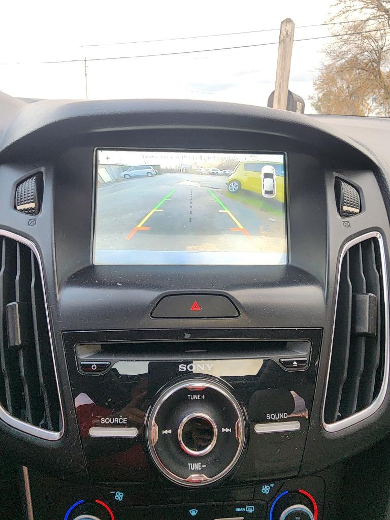 2018 Ford Focus Titanium photo