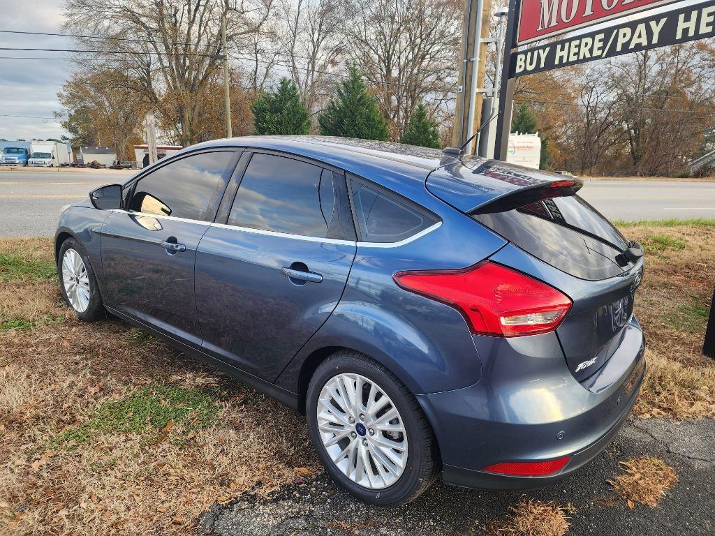 2018 Ford Focus Titanium photo