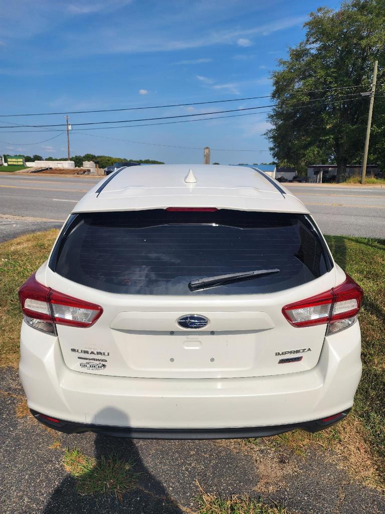 2018 Subaru Impreza Sport photo