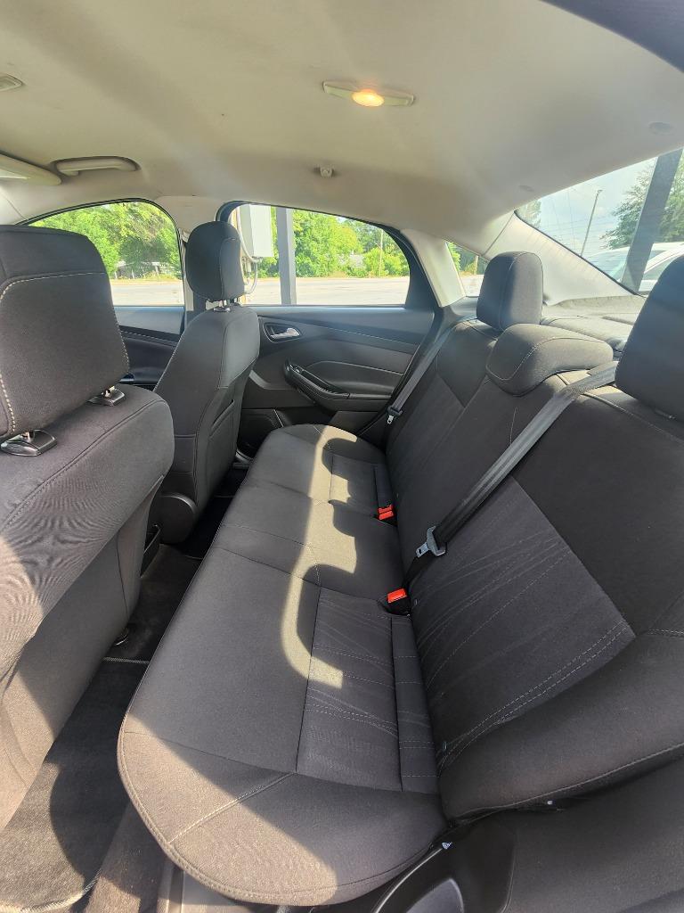 2018 Ford Focus - $10,995