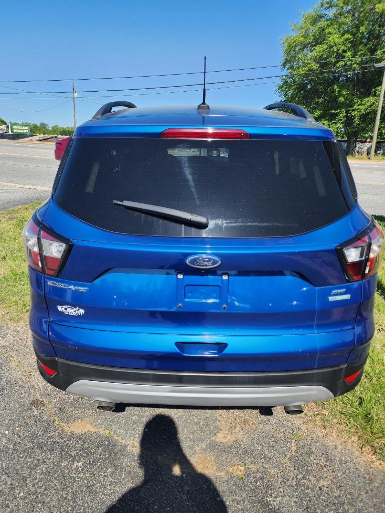 2018 Ford Escape SE photo