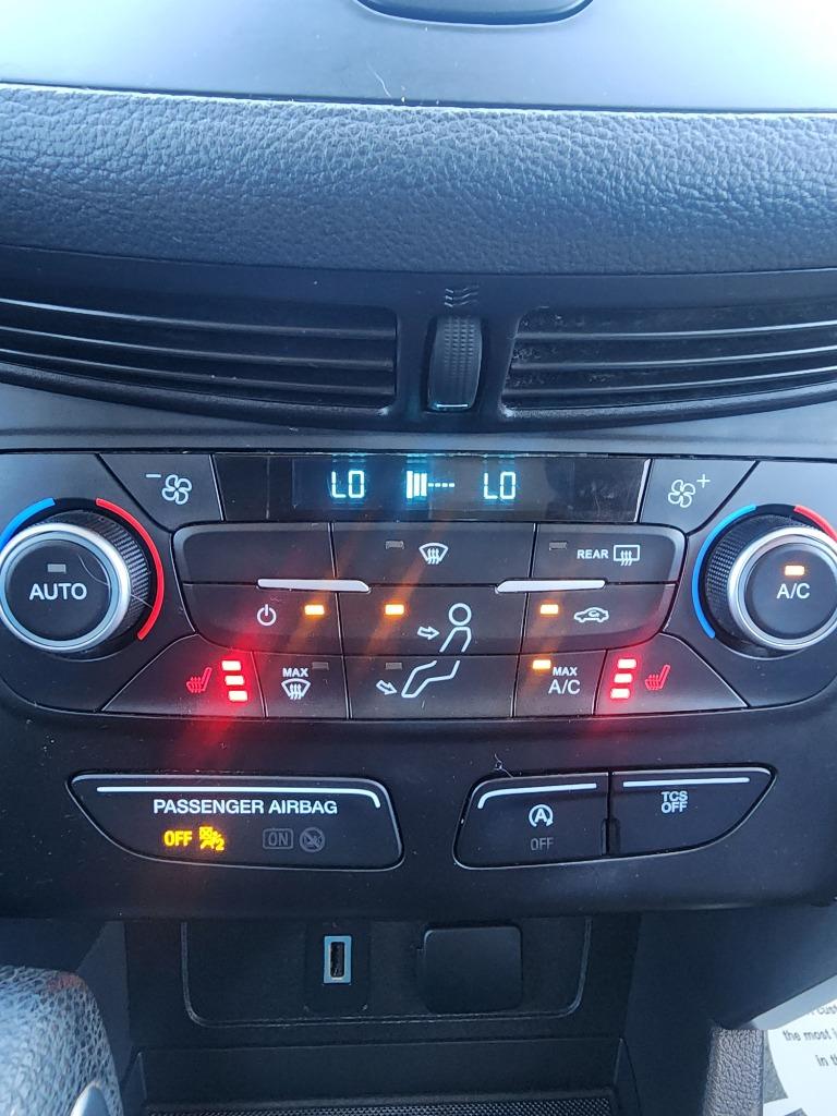 2018 Ford Escape SE photo