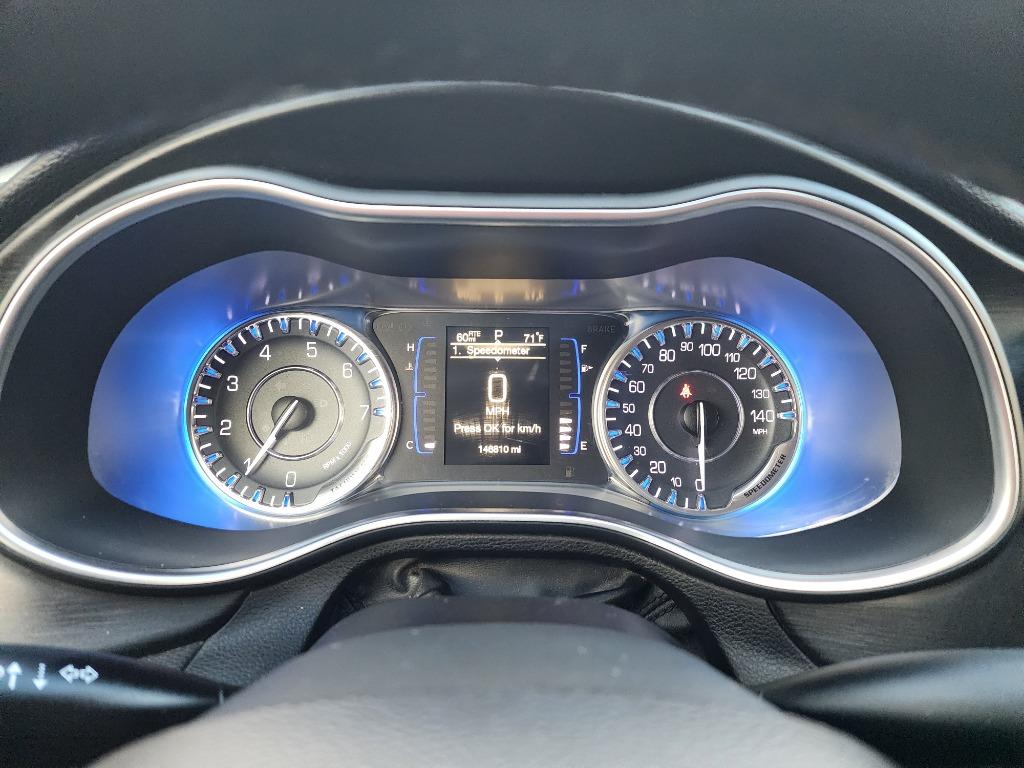 2017 Chrysler 200 - $11,495