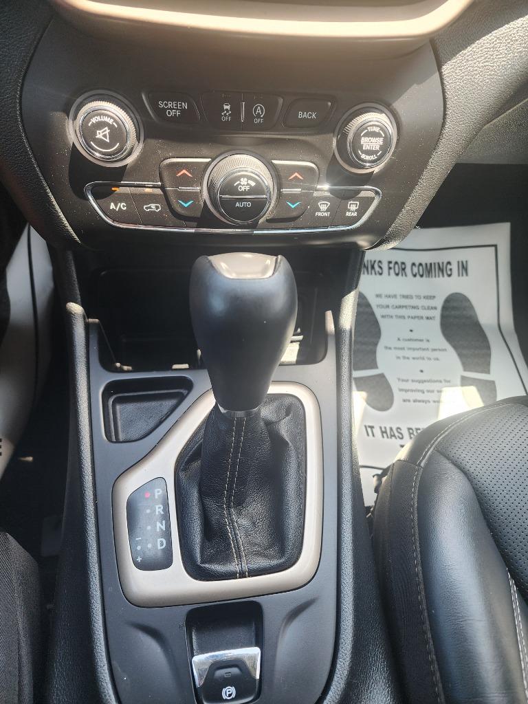 2015 Jeep Cherokee Limited photo