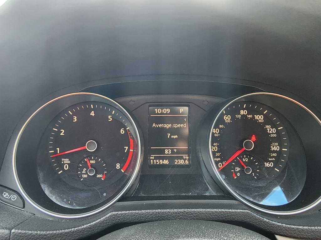 2016 Volkswagen Passat - $10,495