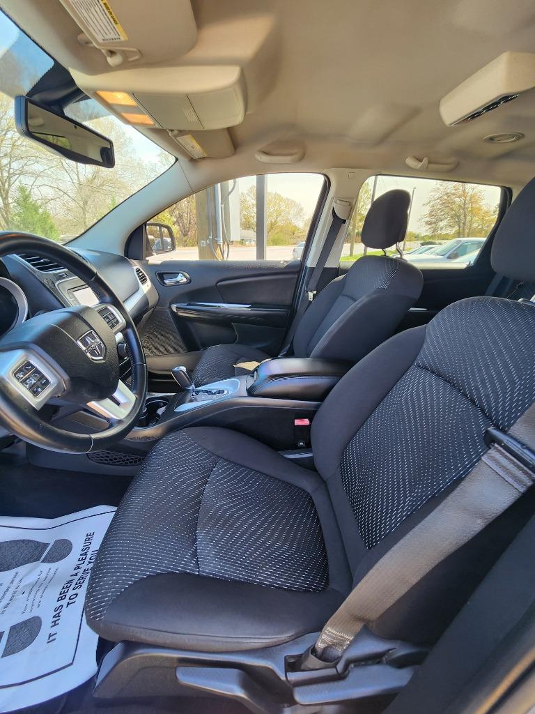 2015 Dodge Journey SE photo