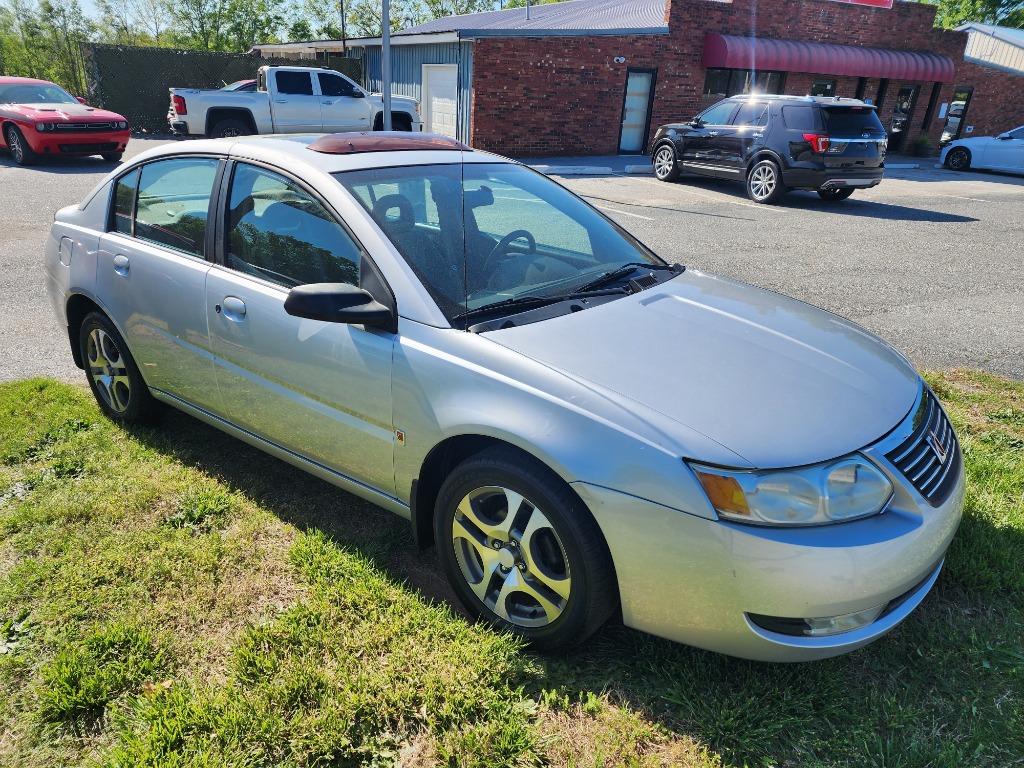 2005 Saturn Ion 3 photo