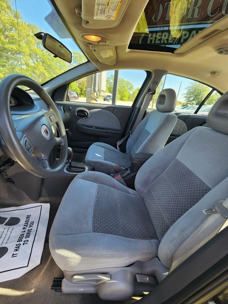 2005 Saturn Ion 3 photo