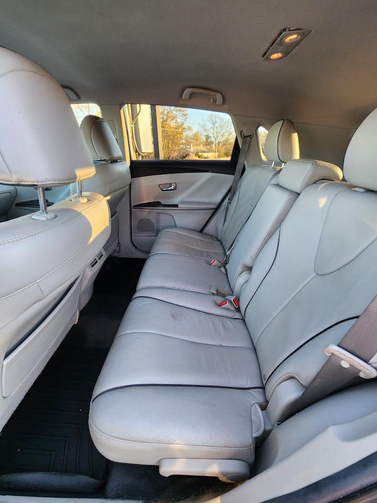 2013 Toyota Venza - $12,995