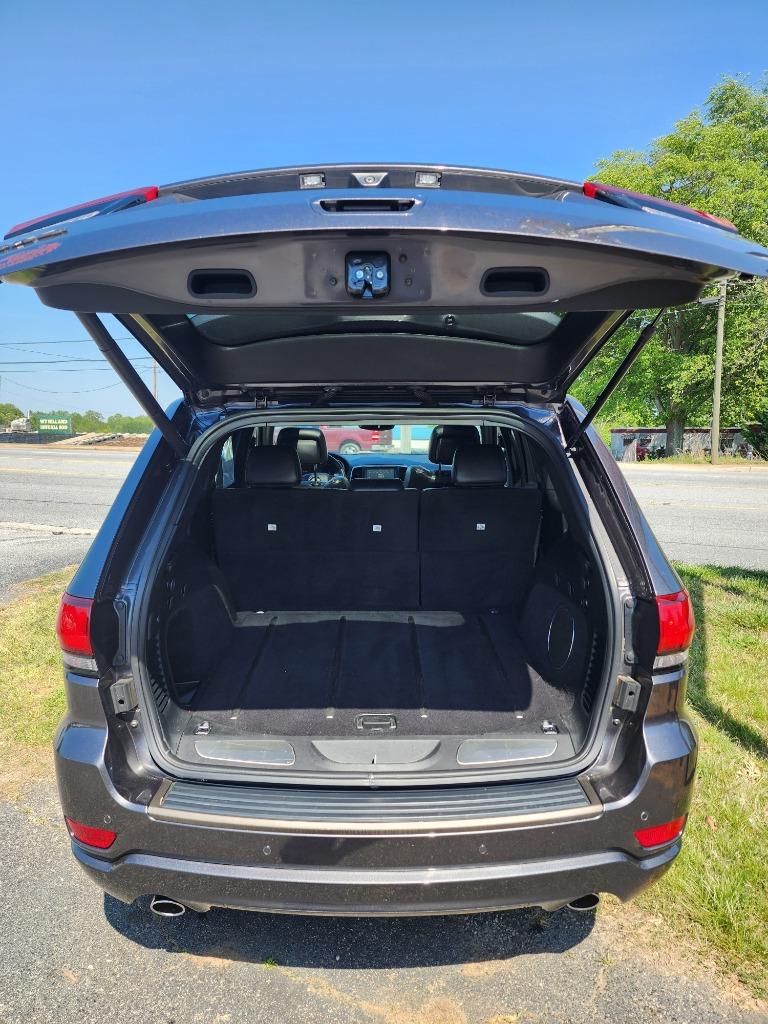 2017 Jeep Grand Cherokee Limited photo