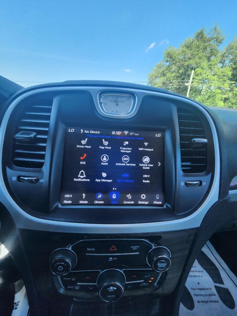 2019 Chrysler 300 - $14,995