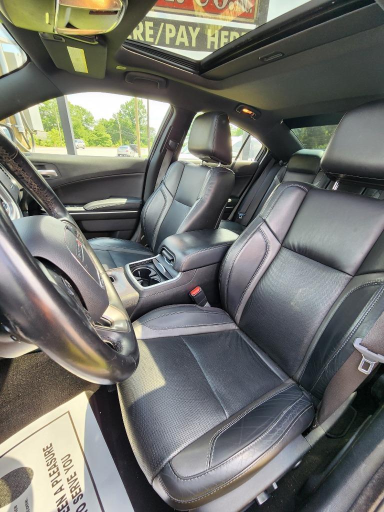 2019 Dodge Charger - $19,495