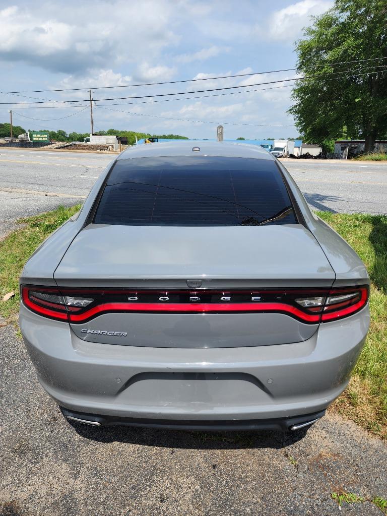 2019 Dodge Charger - $19,495