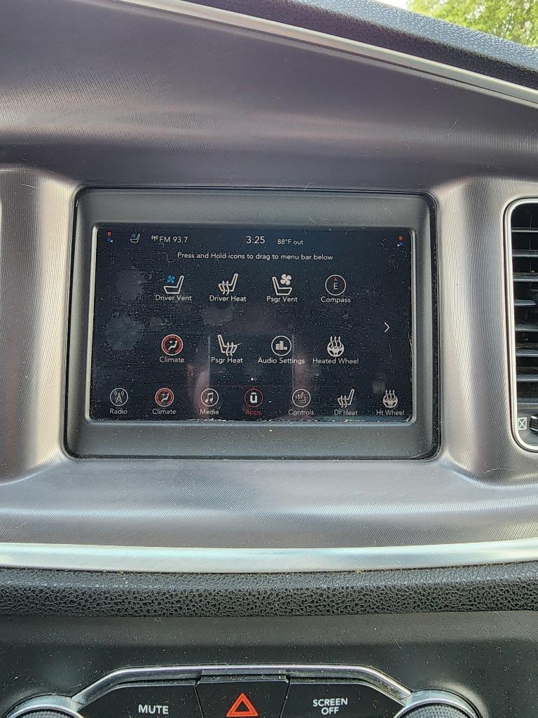 2019 Dodge Charger - $19,495