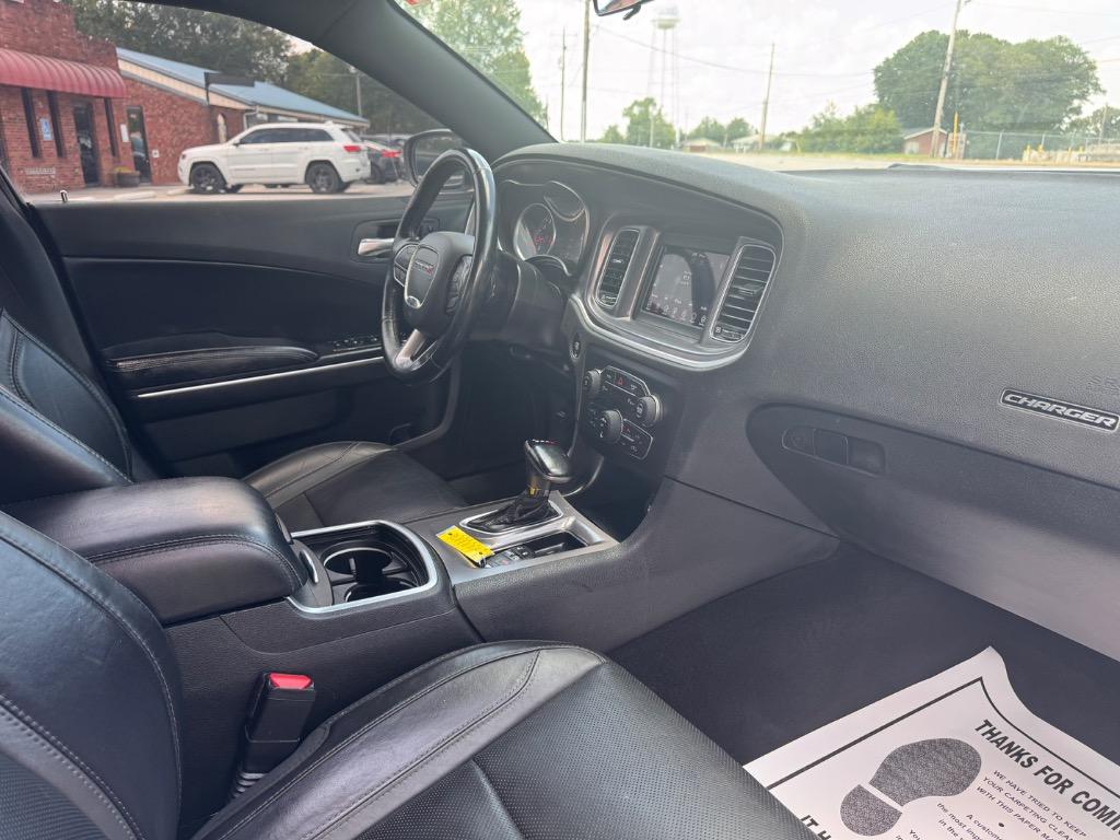 2020 Dodge Charger - $19,495