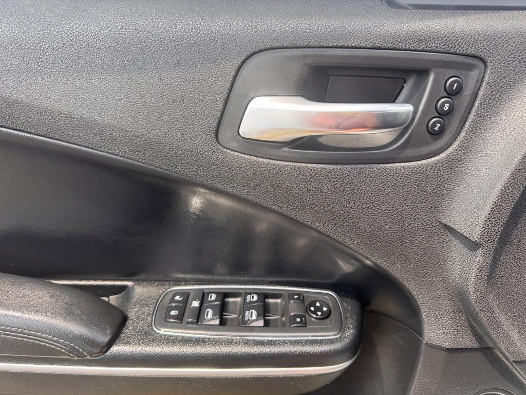 2020 Dodge Charger - $19,495
