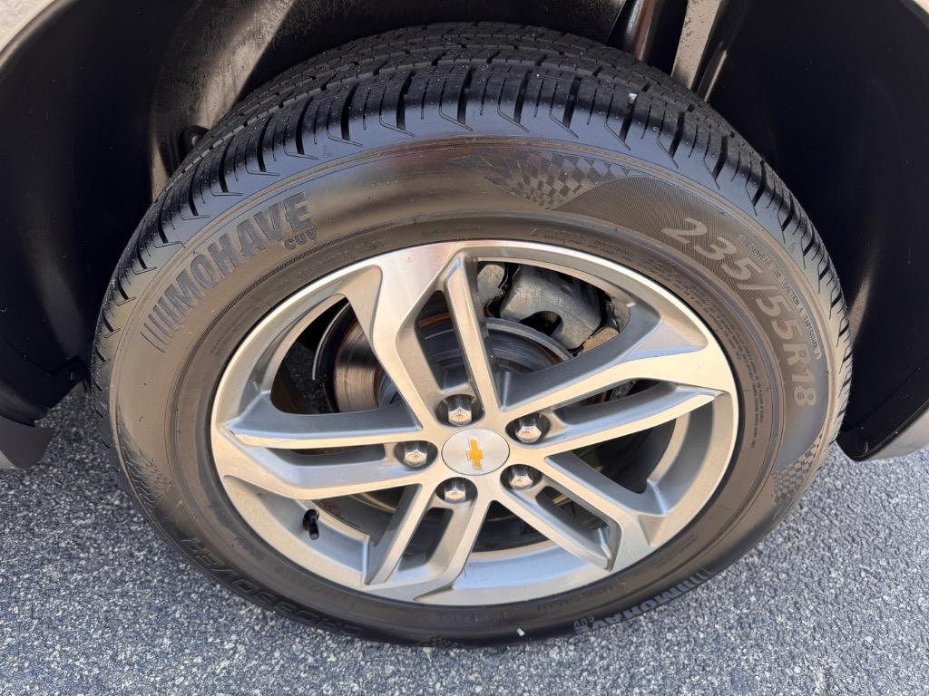 2017 Chevrolet Equinox - $13,495