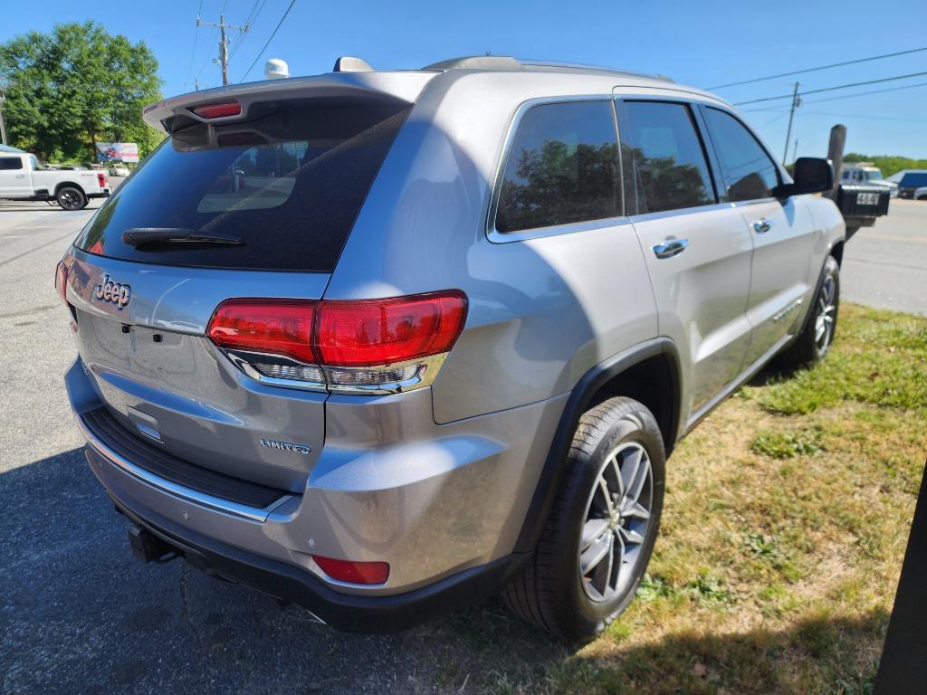 2017 Jeep Cherokee - $16,995