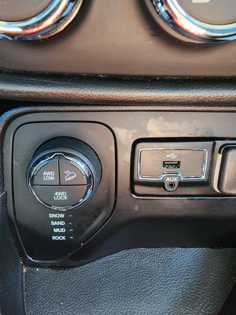 2016 Jeep Renegade - $12,995