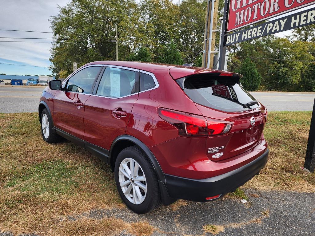 2019 Nissan Rogue - $11,495