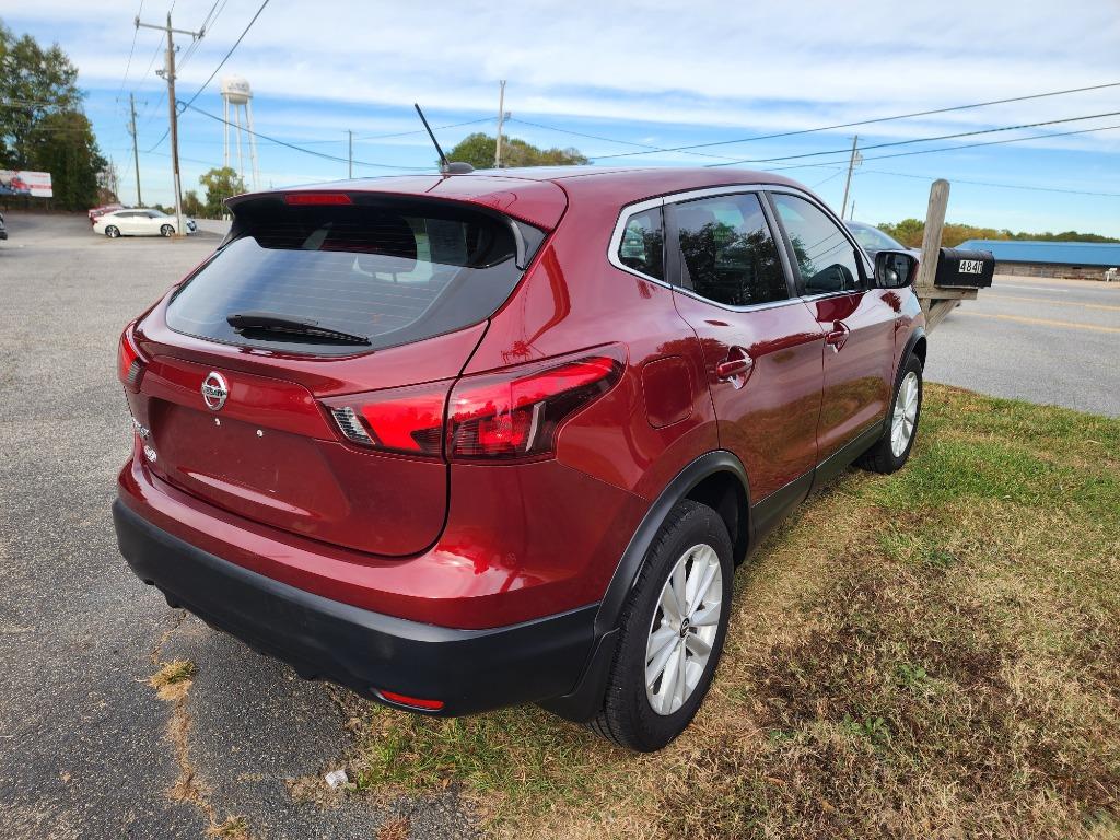 2019 Nissan Rogue - $11,495