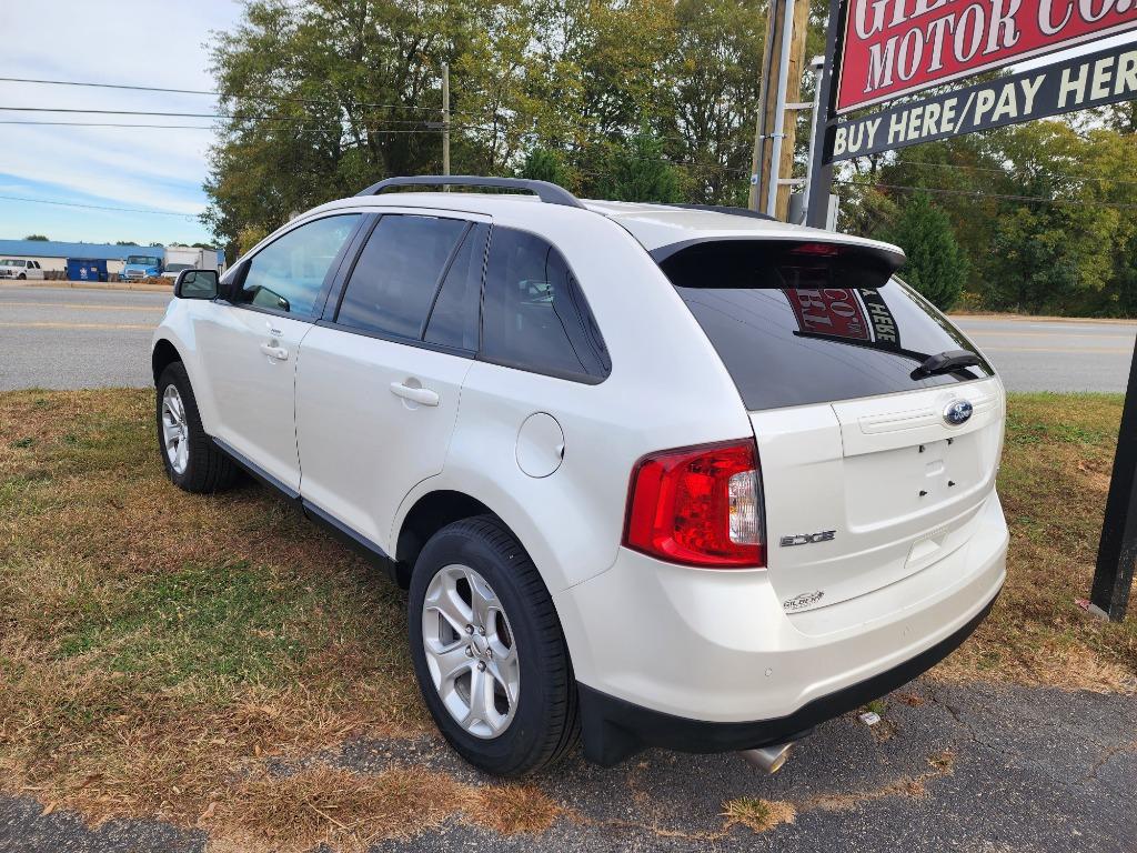 2014 Ford Edge - $10,495