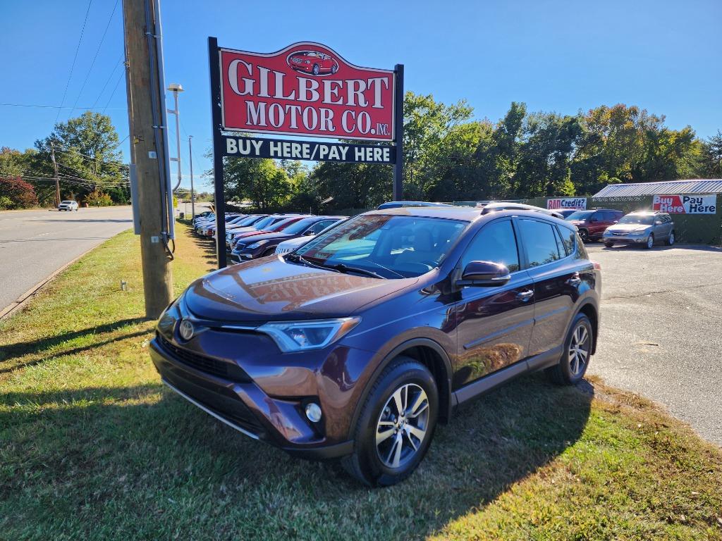 2017 Toyota RAV4 - $17,995
