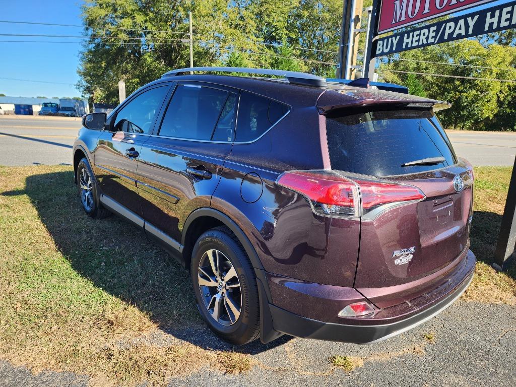 2017 Toyota RAV4 - $17,995