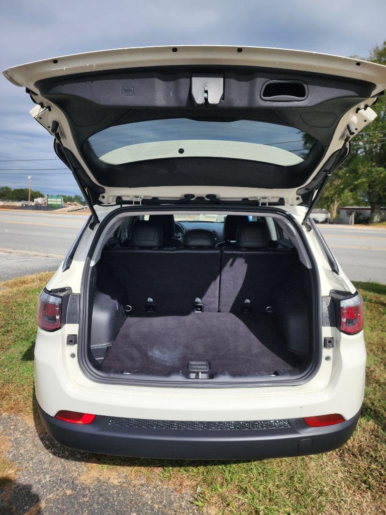 2018 Jeep Compass - $15,495